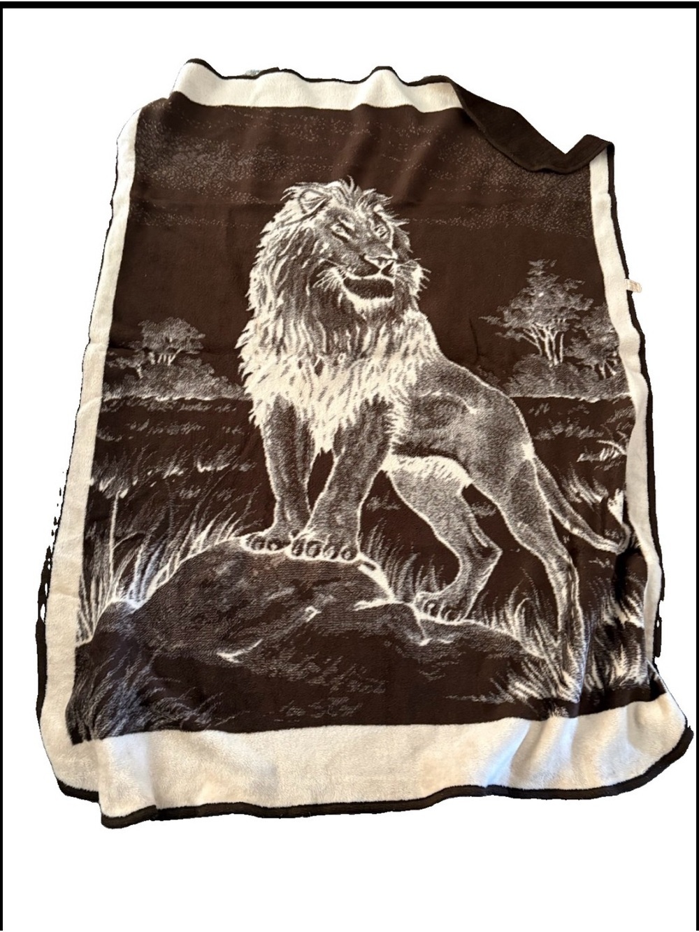 Vintage San Marcos Lion Blanket In Brown & Cream 87X62 Twin size EUC Cottagecore - Picture 2 of 11